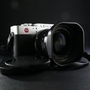 Leica Digilux 2 Digital Camera Full working order with accessories.