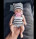 Miaio Reborn Baby Doll Boy 7 Pulgadas Muñeca de Silicona Mini Realista Recién Nacido Muñecas Silicona Cuerpo Completo Alivio del Estrés para Adultos Hecho a Mano (1 muñeca + 2 Juegos de Ropa)