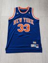 New York Knicks Jersey Size Large Patrick Ewing