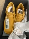 Clarks Originals Womens Wallabees Shoes Moccasins, Tumeric Suede Size 9 UK