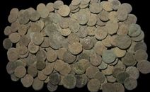 GENUINE UNCLEANED ANCIENT ROMAN COINS (1700 YEARS OLD) REAL!