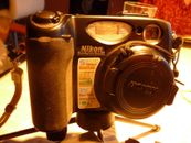 Nikon COOLPIX 5400  Digitalkamera - Schwarz - weiteres im Angebot