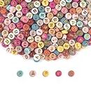 SUTOUG 1000 cuentas de letras de la A a la Z, 4 x 7 mm cuentas de colores para enhebrar, perlas acrílicas redondas para pulseras, joyas, manualidades, collares, adornos, colgantes, accesorios, dorados