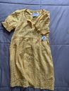 Old Navy Yellow Dot Dress Toddler Girls size 5T Short Sleeve Button Front