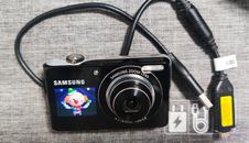 camara pl100 selfie Cámara digital Samsung PL100 12,2 MP, pantalla frontal selfi