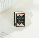 Book Babe Badge Enamel Pin Brooch Lapel Message Gift Clothing Accessories 