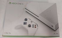 Microsoft Xbox One S - 1 TB - weiße Digitalkonsole + Controller - gebraucht