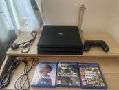Sony PlayStation 4 Pro ITB Konsole schwarz + 3 Spiele & Controller