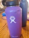 Botella de agua Hydro Flask 32 oz boca ancha inoxidable con tapa de paja y abolladuras pequeñas