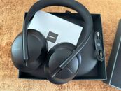Auriculares Bose 700 Noise Cancelling Over-Ear - negros, juego completo, excelentes.