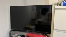 Apple TV 4th Generation Samsung Smart TV 32 Inch Like New UN32N5300AF