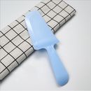 Blue Plastic Disposable Serrated Cake Knife for Baby Showers Celebration Party