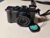 Kompaktkamera Panasonic LUMIX DMC-LX7, 10.1 MP, mit Zubehörpaket