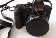 Kodak EasyShare Digital Camera 10MP Battery Z1015 IS Good Working condition