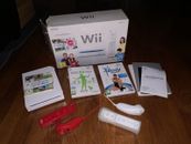 Nintendo Wii Console - Blanche - Family Pack - 2 Manettes & 3 Jeux