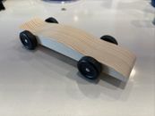 Fast Pinewood Derby Car "Ready to Race"