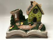 Miniatur Puppenhaus Märchengarten Solar Haus Garten in einem Buch Deko # B300