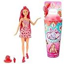 Barbie - Pop Reveal Serie Frutta, Bambola a Tema spremuta di Anguria con 8 sorprese profumate e con Effetto Cambia Colore, Cucciolo e Accessori Slime Inclusi, Giocattolo per Bambini, 3+ Anni, HNW43