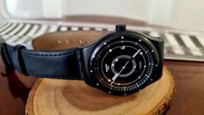 Swatch SUTB400 Sistem51 Black Leather Unisex Watch Like New Condition 