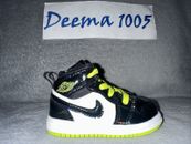 Toddler Nike Air Jordan 1 Mid Athletic Shoes ‘Black Cyber' BQ6933 003 - Size 4C