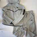 Boys Nike Zip-up Jacket Pants Track Suit Set Size M/L Gray