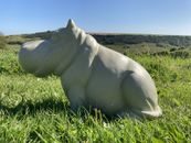 PAR de grandes estatuas de hipopótamo feliz de resina - ganga de limpieza de regalo de animales de jardín