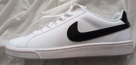 Scarpe da ginnastica uomo Nike Court Majestic in pelle (scarpe da tennis retrò) UK 9,5 EUR 44,5