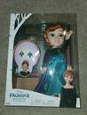 DISNEY FROZEN-2 QUEEN ANNA DOLL AND ACCESSORY SET NEW