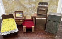 Muebles vintage de 6 piezas de madera primitivos hechos a mano para muñecas de campo - dormitorio de cocina