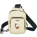 COACH x Peanuts CE602 Track Pack 14 Snoopy Leder-Körpertasche