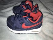 Scarpe da ginnastica Air Max Ivo bambino scarpe Nike taglia UK 5 C rosso blu nuove