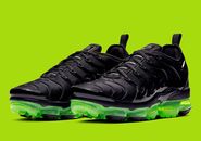 Nike Vapormax Puls low-top running shoes black and green