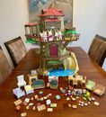 Calico Critters VTG Country Tree House Sylvanian Rabbit Fam & 100 + Accessories!