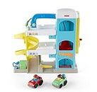 Fisher-Price Little People Toddler Toy Helpful Neighbor’s Garage Playset with Spiral Ramp and 2 Wheelies Cars for Ages 18+ Months