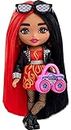 Barbie HKP88 - Extra Minis Puppe mit rotem und schwarzem Haar, Kleid mit Flammenaufdruck und Biker-Jacke, Kleine Puppe mit Kleidung und Accessoires, Puppen Spielzeug für Kinder ab 3 Jahren
