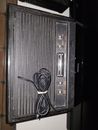 Consola Atari 2600 negra y Atari 2600 JR. caja central de juegos incluida (sin probar)