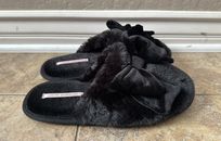 Victorias Secret Slippers Womens 8 Bow Mule Slip On Black Faux Fur Closed Toe