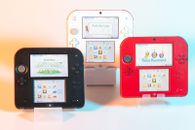 Consola de juegos Nintendo 2DS Mario con cargador envío gratuito probado EE. UU. ver EE. UU. VENDEDOR