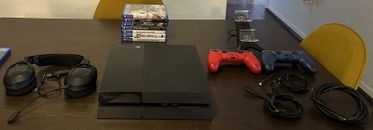 Sony PlayStation 4 2TB Jet Black Console w/ 7 Games