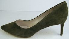 *CLEARANCE* BNWT David Jones Leather Kitten Heel Shoes Khaki RRP: $119.95