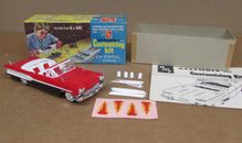 De colección AMT 1958 Pontiac Bonneville Convertible Modelo Kit Construido Coche con Caja Piezas