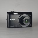 Nikon Coolpix S3500 20,1MP x7 Digital Camera Black + Case + Original Box 
