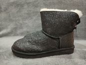 UGG Mini Bailey Schleife funkelnde Stiefel. UK Größe 10. Schwarze Farbe