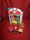 Barbie “Sweet Orchard Farm” Barn Playset Mattel  Tractor-trailer accessories