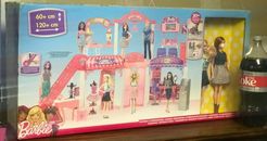 Barbie Malibu Mall With Boutique, Salon, Food Court, Escalator, Screen..* NEW * 