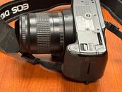 Canon 0591C005 EOS Rebel T6i EF-S 18-135mm Digital SLR