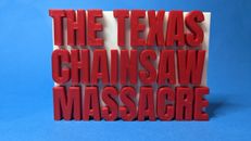 Das Texas Chainsaw Massaker - 3D-gedrucktes Filmlogo. Schreibtisch oder Wandhalterung
