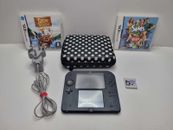 Nintendo 2DS 4GB Console Special Mario Edition & 3 Games & Charger