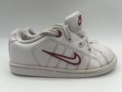 Nike weiße Turnschuhe Größe UK 7 Baby Kleinkind weiß rot Lederschuhe Mädchen Jungen