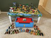 THOMAS THE TRAIN COMPLETE Wooden Railway Table, Storage Bench, trains, Buildings